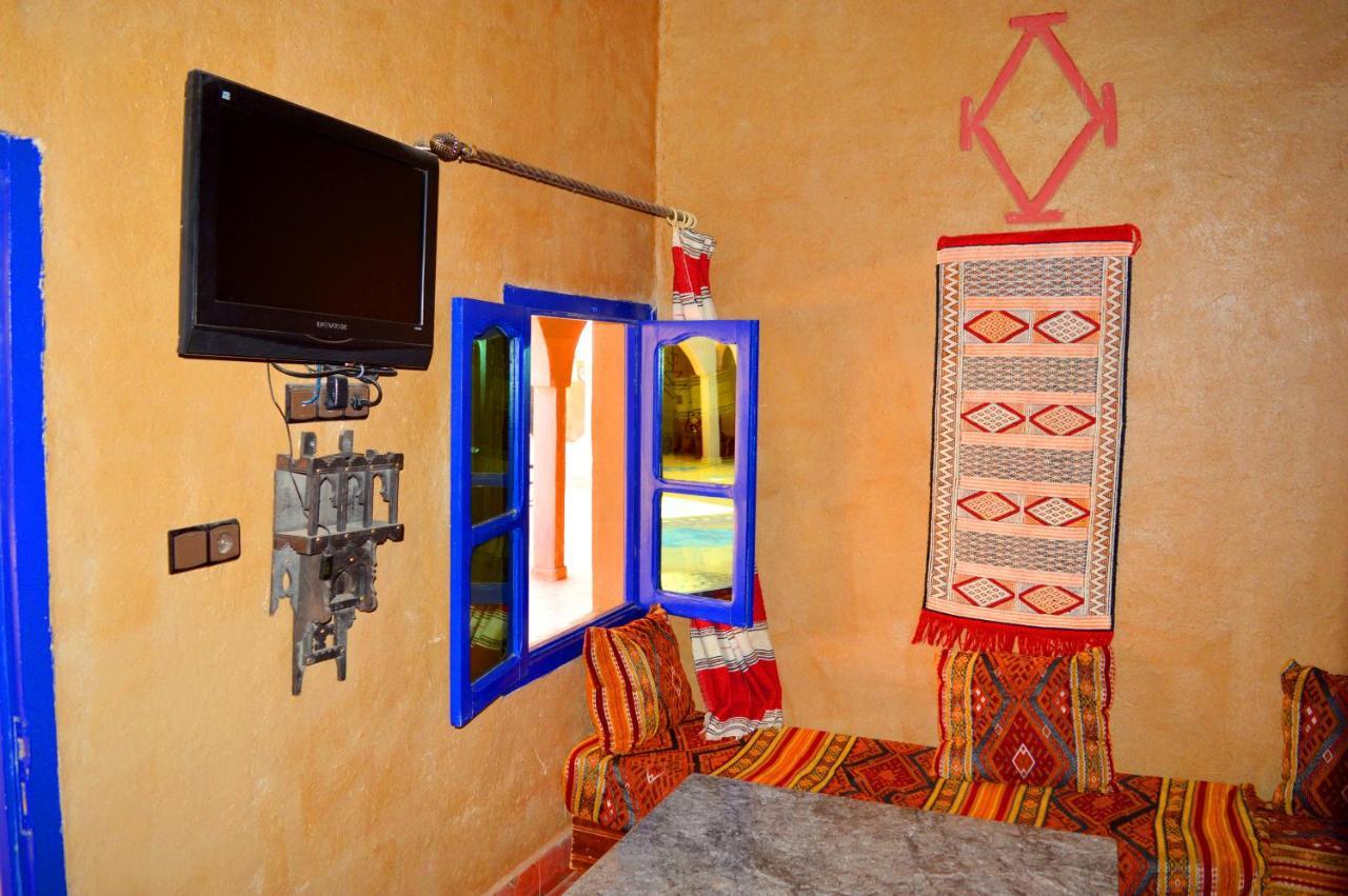 Auberge Les Roches メルズーガ エクステリア 写真
